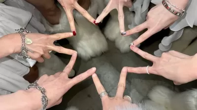 무대 비하인드 러블리즈 지애 인별에 올라온 사진