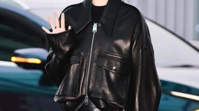 럭셔리한 블랙 의상 공항패션 르세라핌 카즈하 - 1